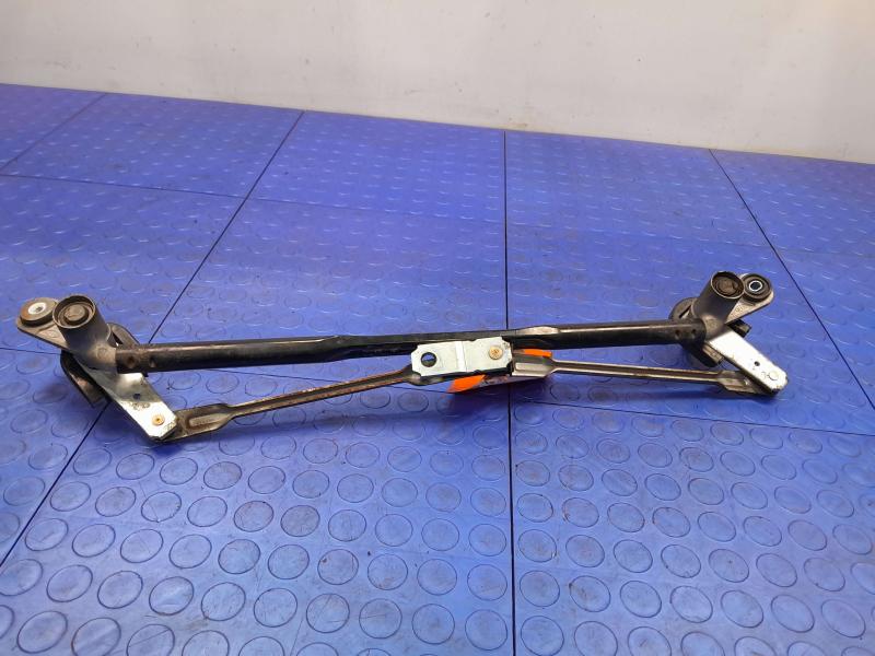 2010-2013 Kia Forte Windshield Wiper Linkage Transmission OEM Part 981201M000