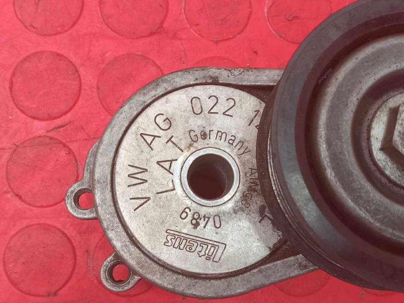 2018 Volkswagen Atlas Engine Belt Tensioner