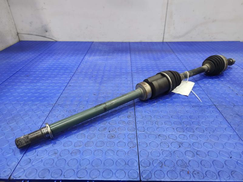 2013 Nissan Pathfinder Axle Shaft