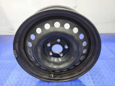 2015 Nissan Rogue Wheel