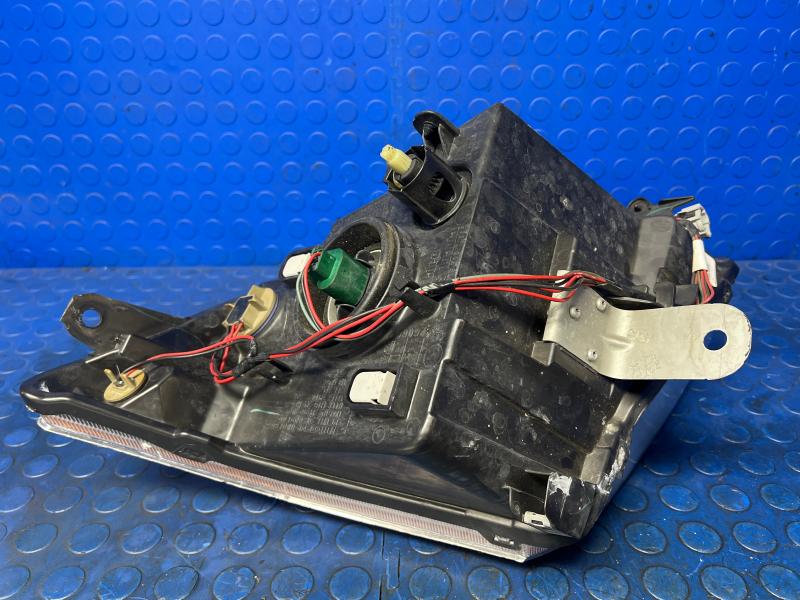 2010 Nissan Sentra Headlamp Assembly