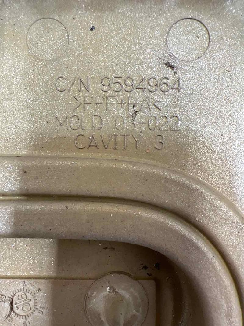 2006 - 2010 Hummer H3 16" Alloy Wheel Center Cap OEM 9594964