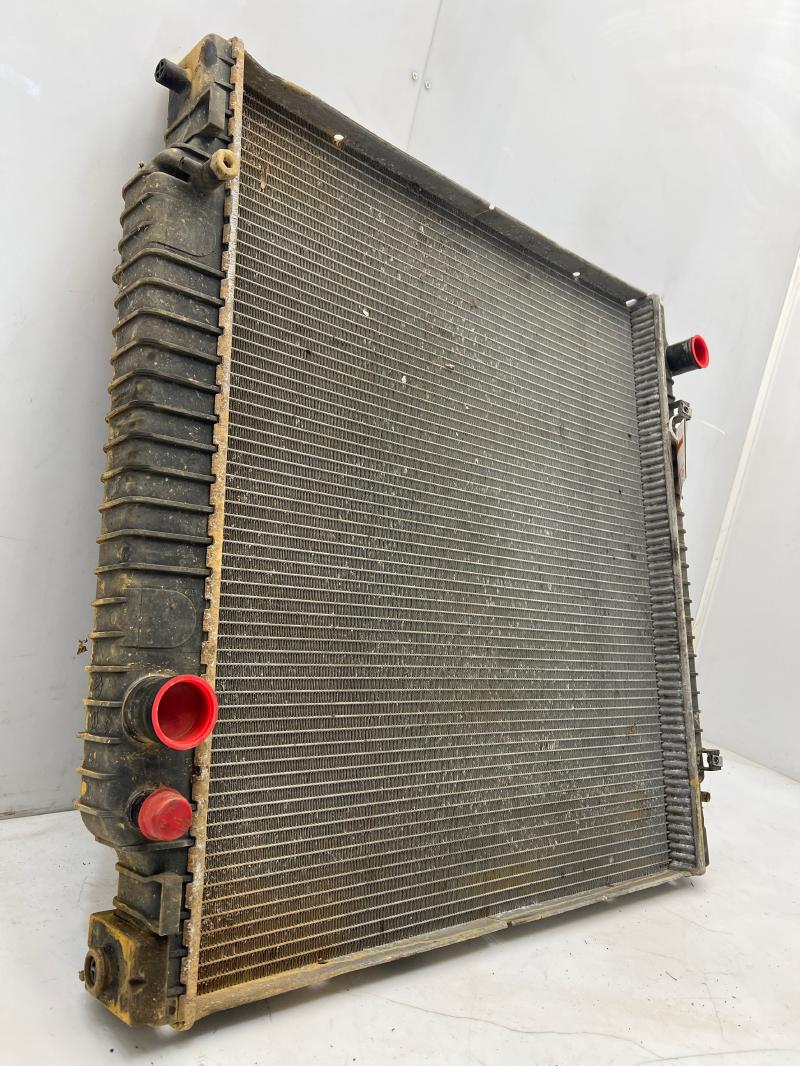 1999 Ford F-250 Super Duty Radiator