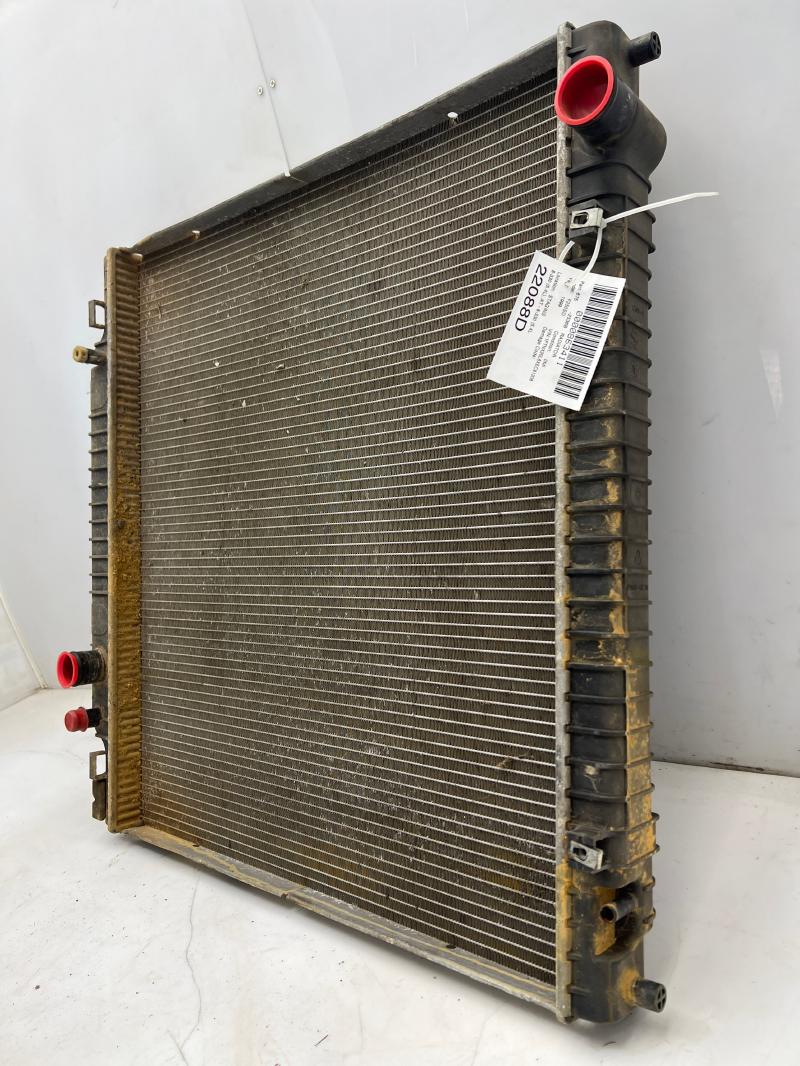 1999 Ford F-250 Super Duty Radiator