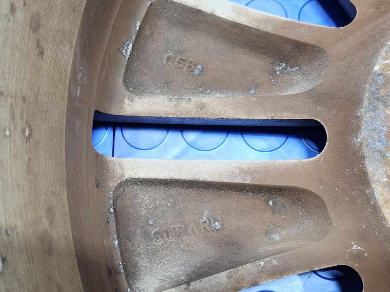 2015 Subaru Legacy Wheel