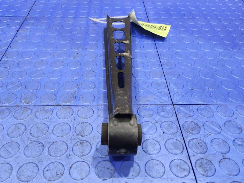 2016 Cadillac ATS Lower Control Arm Rr
