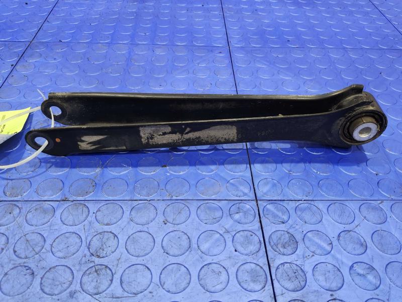 2016 Cadillac ATS Lower Control Arm Rr