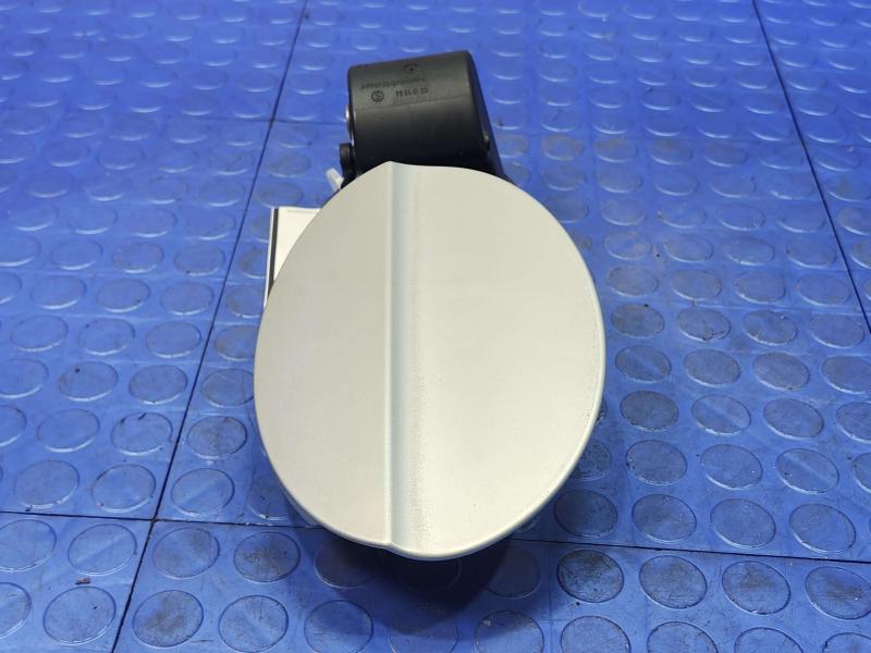 2006 Mercedes CLS-Class Fuel Tank Door