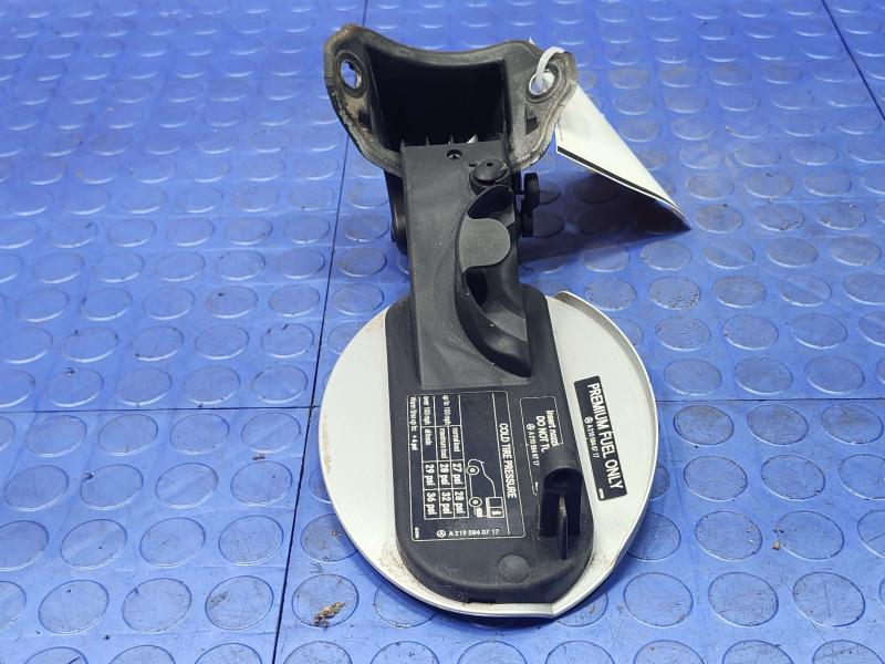 2006 Mercedes CLS-Class Fuel Tank Door