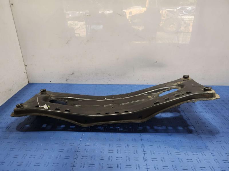 2013 Toyota Camry Crossmember/Cradle/Undercarria