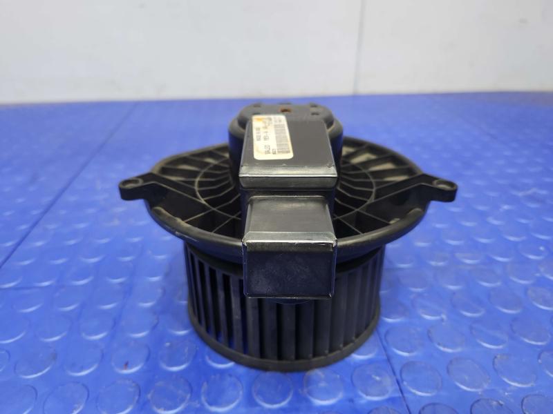 2010-2012 Jeep Liberty Heater AC Blower Motor Assembly OEM 68038826AA