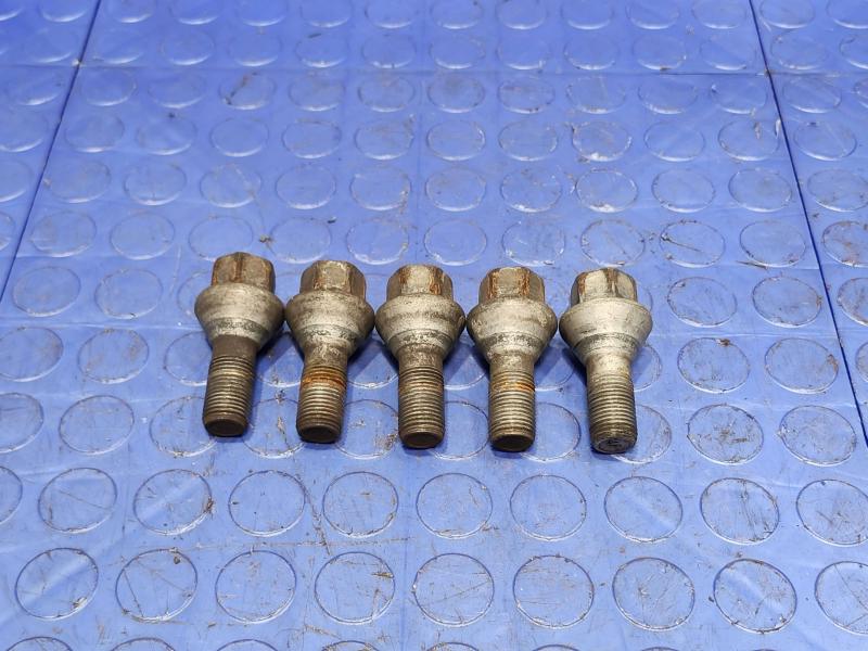 2018 Ram ProMaster Lug Nuts