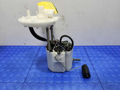 2014 Cadillac CTS Tank Mounted Fuel Pump Assembly Genuine OEM 13503473