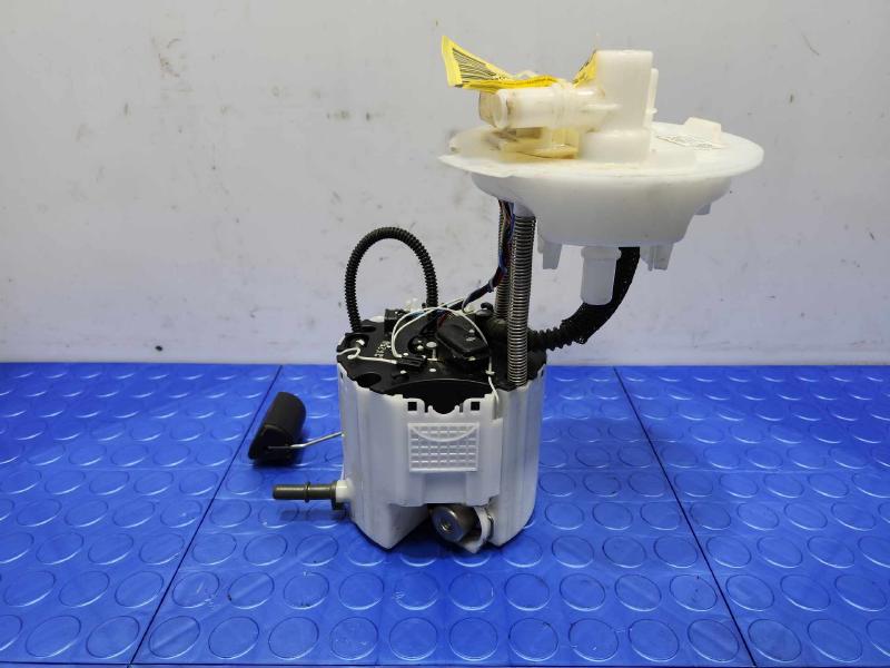 2014 Cadillac CTS Tank Mounted Fuel Pump Assembly Genuine OEM 13503473
