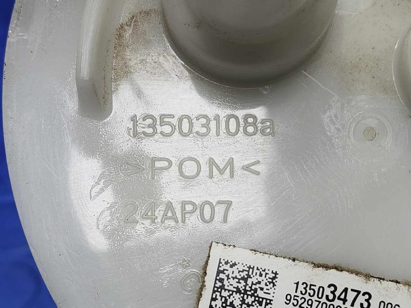 2014 Cadillac CTS Tank Mounted Fuel Pump Assembly Genuine OEM 13503473