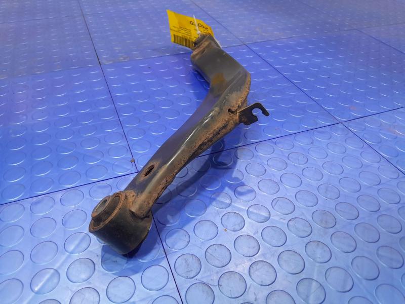 2011-2017 Nissan Juke Rear Upper Control Arm Right Passenger Side OEM 55120EN100,RH