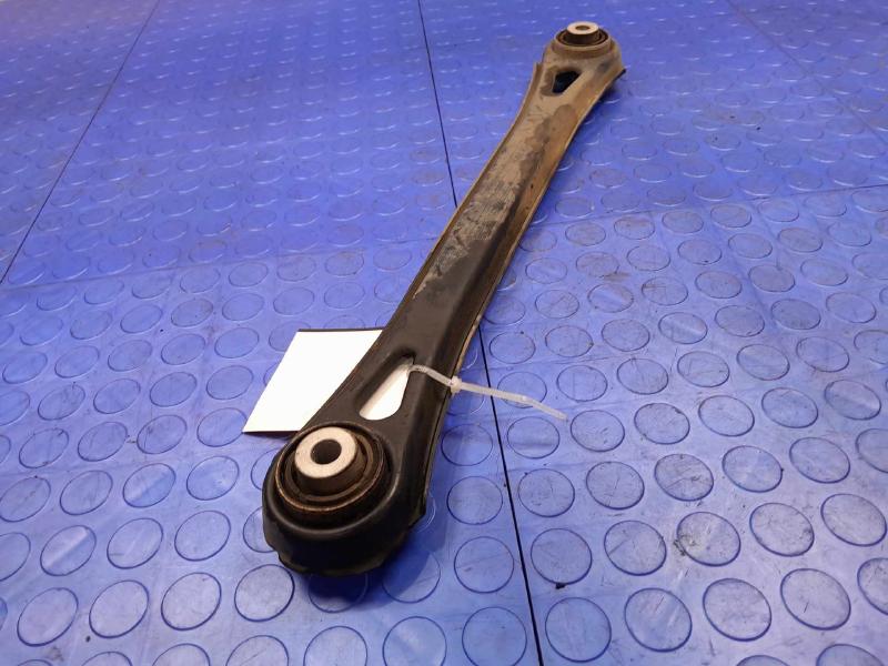 2013 Cadillac ATS Lower Control Arm Rr