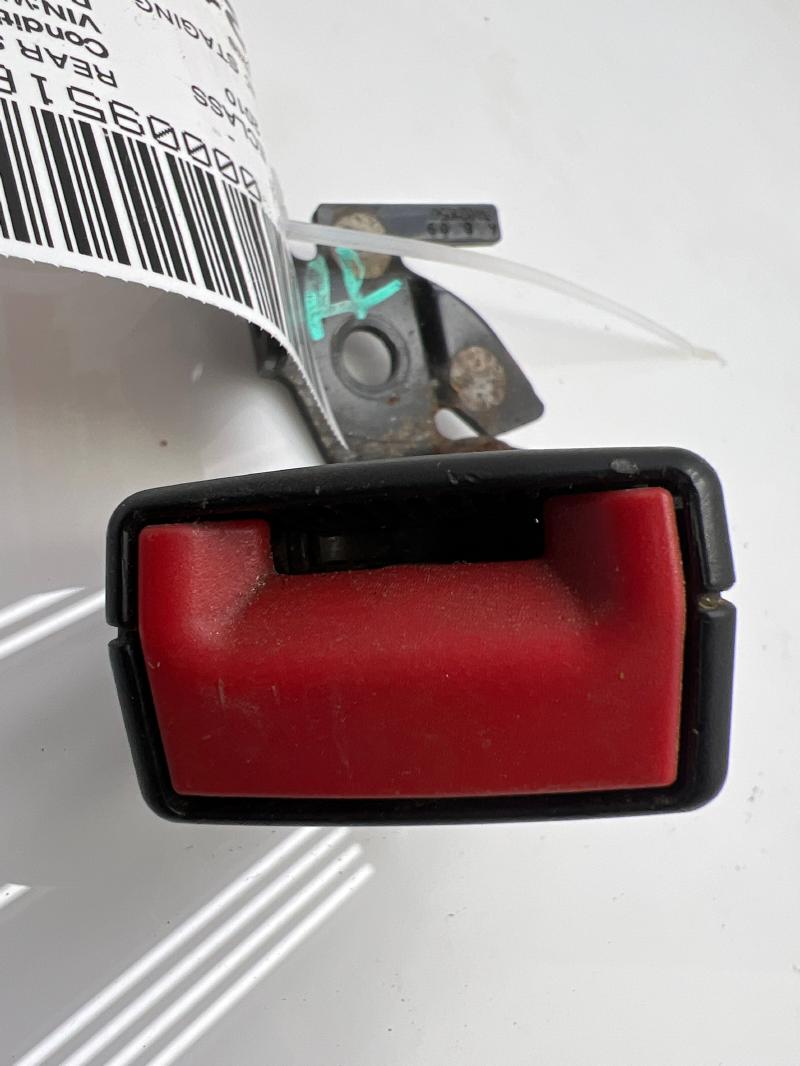 2010 Mercedes E-Class Rear Seat Belt