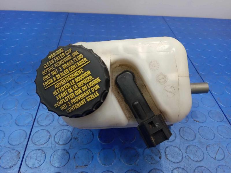 2006-2010 Ford Explorer Brake Master Cylinder Assembly OEM 8L2Z2140B