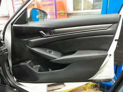 2020 Honda Accord Front Door Trim Panel
