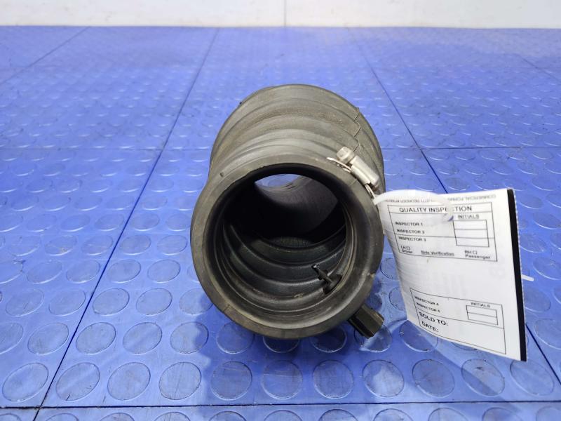 2007 Dodge Grand Caravan Air Intake Tube/Resonator