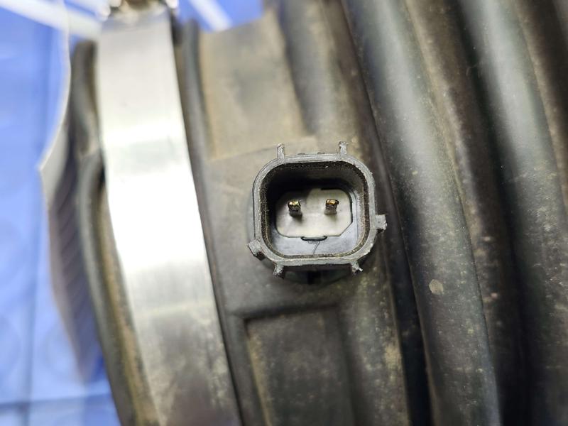 2007 Dodge Grand Caravan Air Intake Tube/Resonator