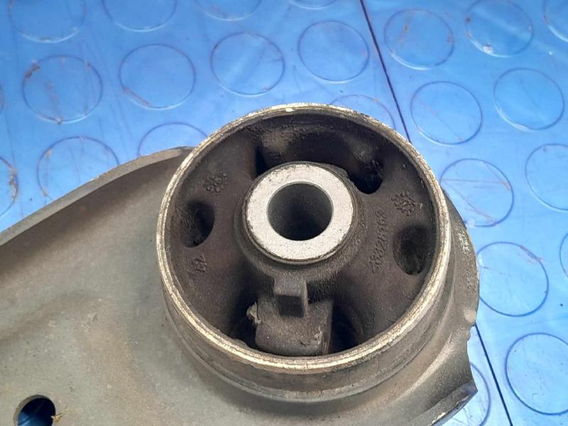 2018 Buick Regal Lower Control Arm Rr