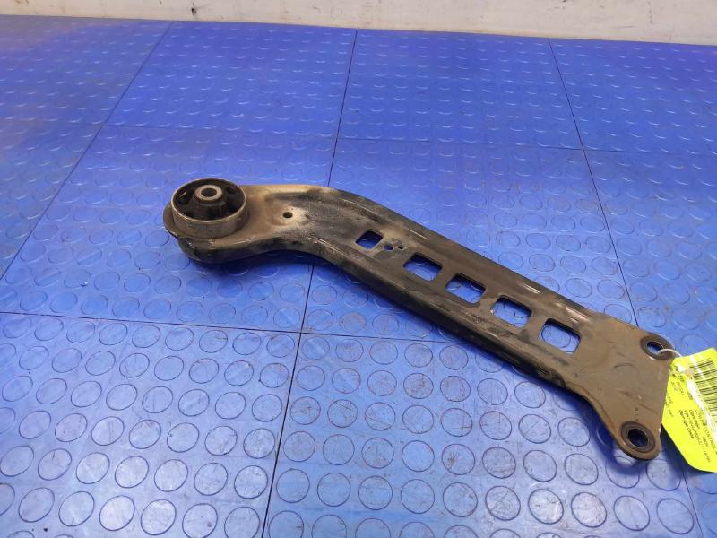 2018 Buick Regal Lower Control Arm Rr