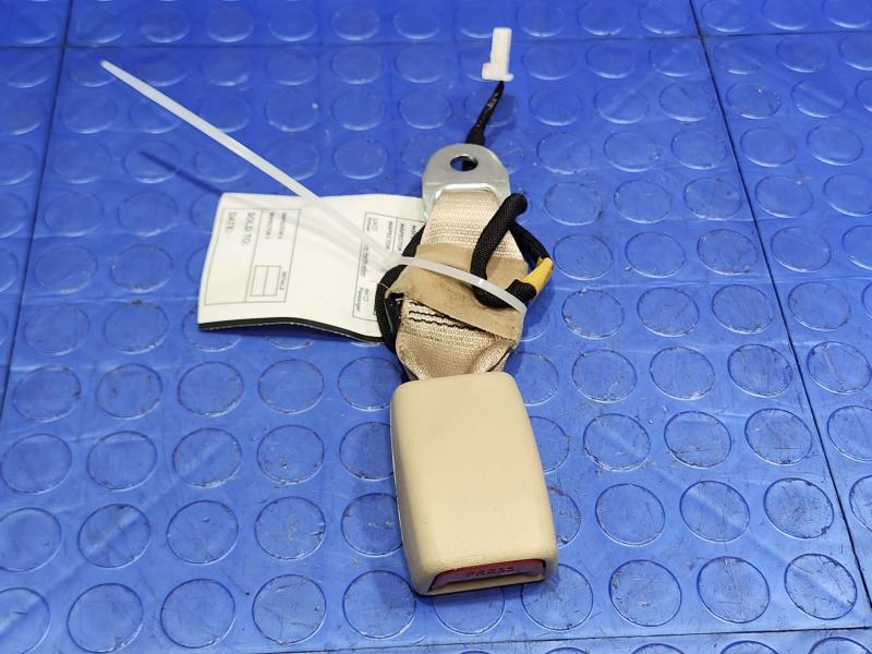 2018 Toyota Highlander Rear Seat Belt