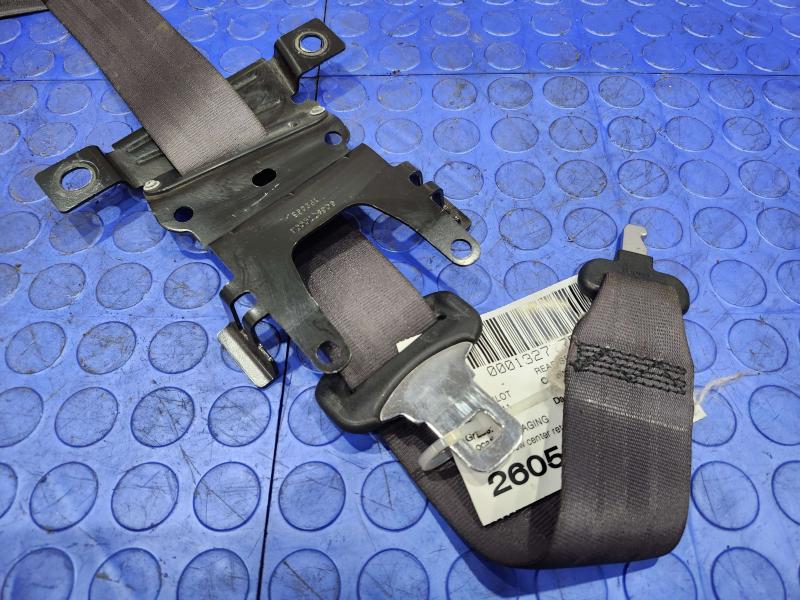 2011 Honda Pilot Rear Seat Belt