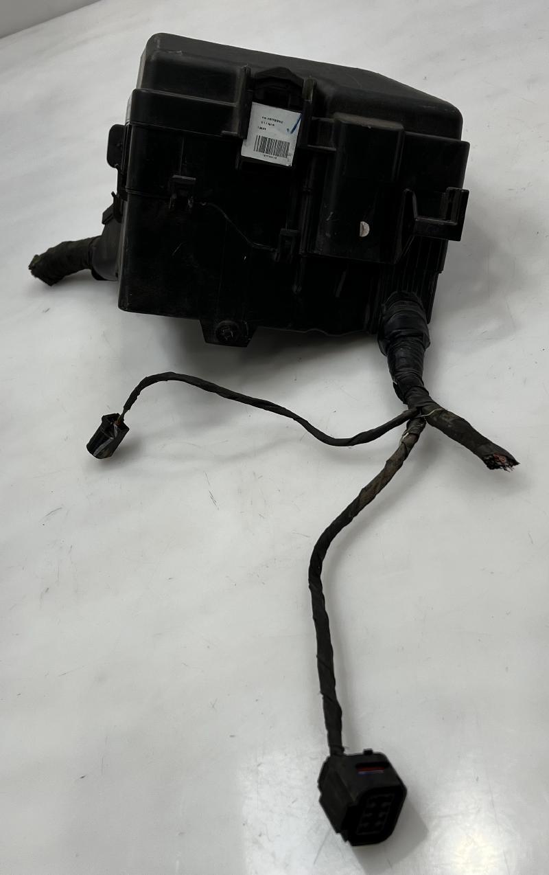 2016 2017 Hyundai Sonata 2.4L Engine Fuse Box Relay Junction Block OEM 91271C2050