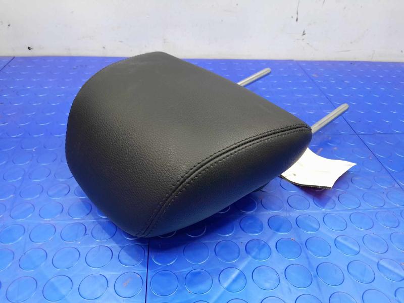 2017 Lincoln MKC Headrest