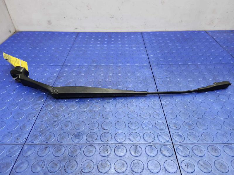 2014 Ford Fusion Wiper Arm