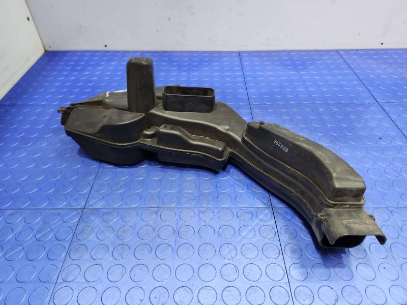 2016 Nissan Rogue Air Intake Tube/Resonator