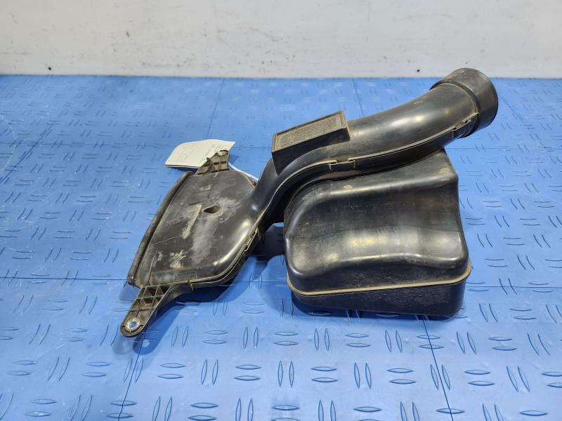 2013 Toyota Camry Air Intake Tube/Resonator