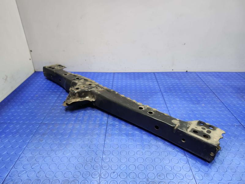 2013 Toyota Prius Crossmember/Cradle/Undercarria