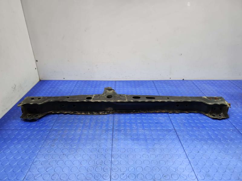 2013 Toyota Prius Crossmember/Cradle/Undercarria