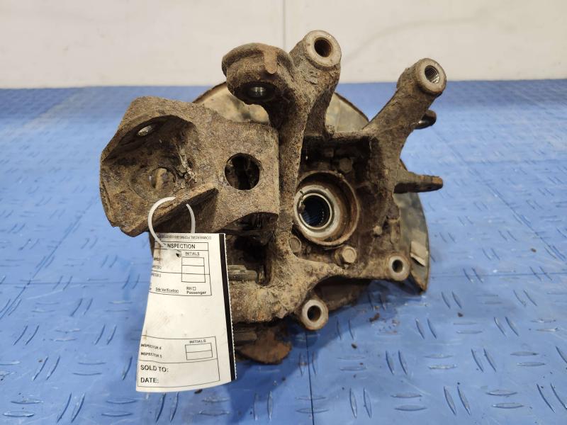 2007 Toyota RAV4 Rear Knuckle/Stub Axle