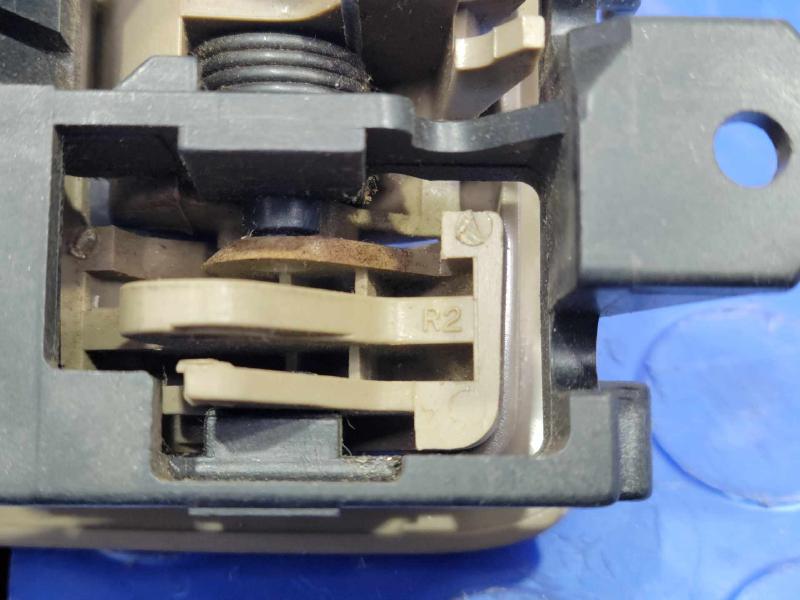 2000 Toyota Camry Outside Door Handle