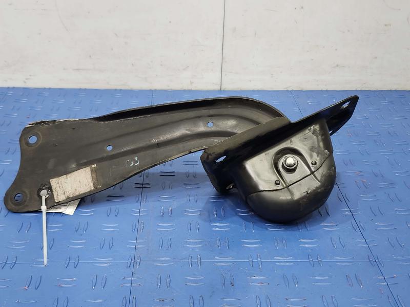 2012 Audi TT Lower Control Arm Rr