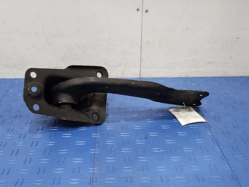 2012 Audi TT Lower Control Arm Rr