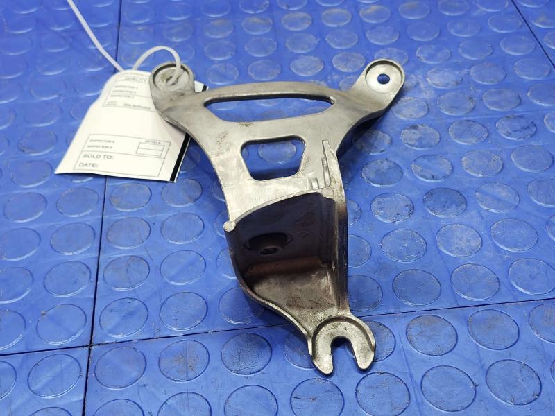 2018-2020 Buick Regal ABS Anti Lock Brake Pump Mount Bracket OEM 84368273