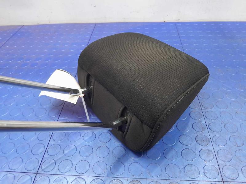 2016 Subaru Legacy Headrest