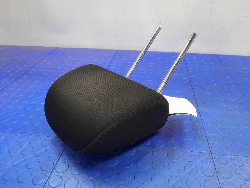 2016 Subaru Legacy Headrest
