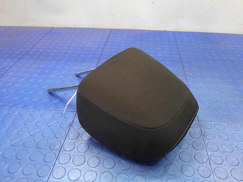 2016 Subaru Legacy Headrest