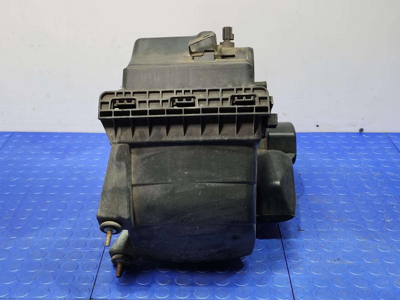 2009-2020 Dodge Journey 2.4L 3.5L OEM Engine Air Cleaner Box Assembly 68060812AA