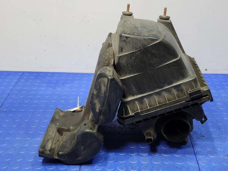2009-2020 Dodge Journey 2.4L 3.5L OEM Engine Air Cleaner Box Assembly 68060812AA