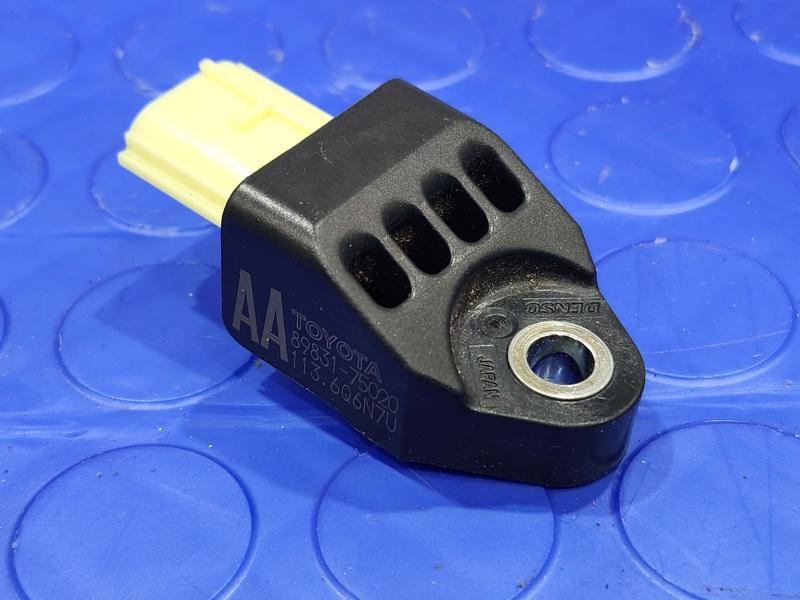 2013 Toyota Prius Misc Ebay Parts