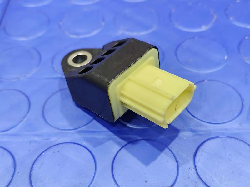 2013 Toyota Prius Misc Ebay Parts