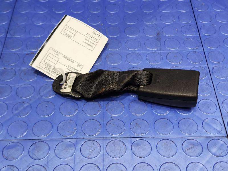 2016 Nissan Rogue Rear Seat Belt
